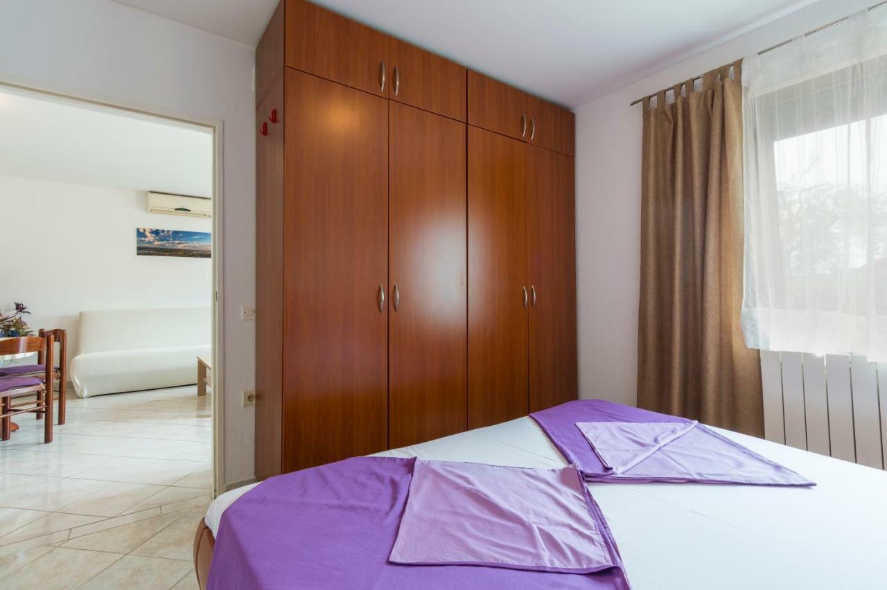 Apartamento Apartman Studio Pula Exterior foto